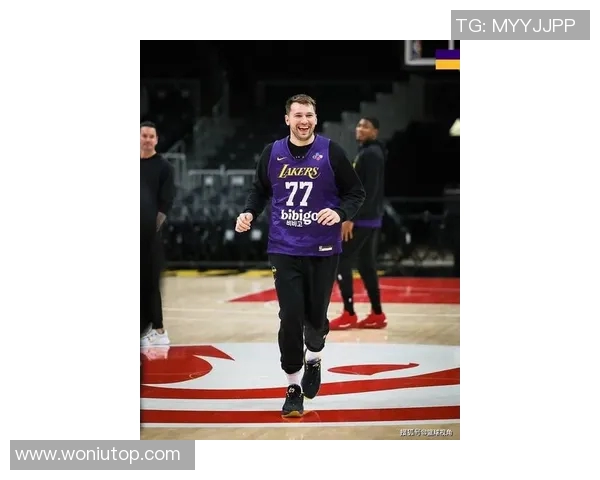 东契奇今天单核战老鹰冲六连胜！上次做客轰73分 创现役球员单场纪录