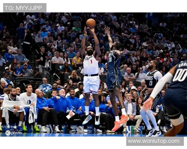 41分14板11助！39分7板8助！哈登创神级纪录，快船该放他一条生路